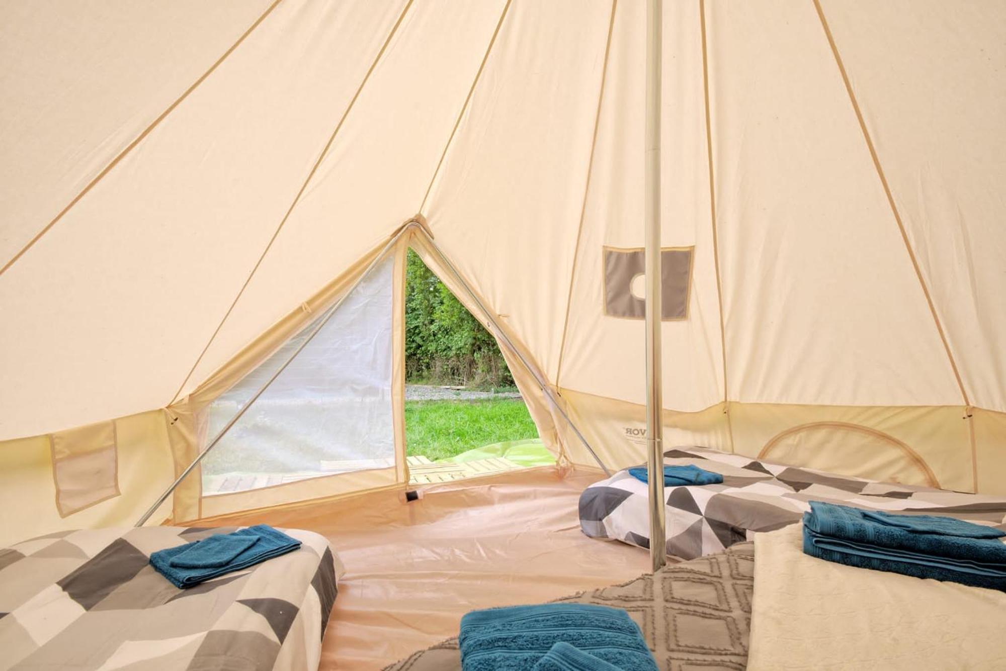 Tipi Experience L'Echappee Belle Hotell Saint-Maudez Eksteriør bilde